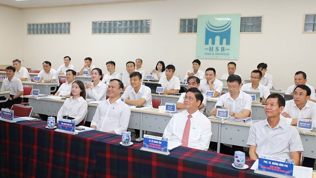 evn-to-chuc-chuong-trinh-dao-tao-cho-can-bo-quan-ly-cap-2-khu-vuc-mien-bac