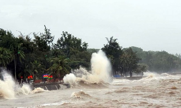 cac-tinh-tu-quang-ninh-den-binh-thuan-ung-pho-voi-gio-manh-tren-bien