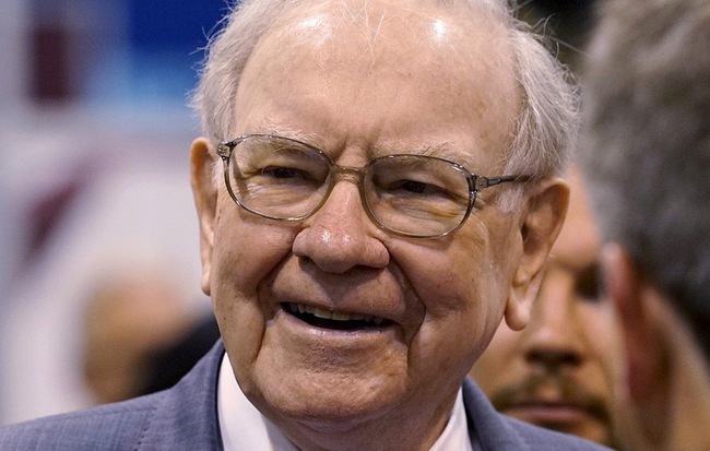 Warren-Buffett-vhdn
