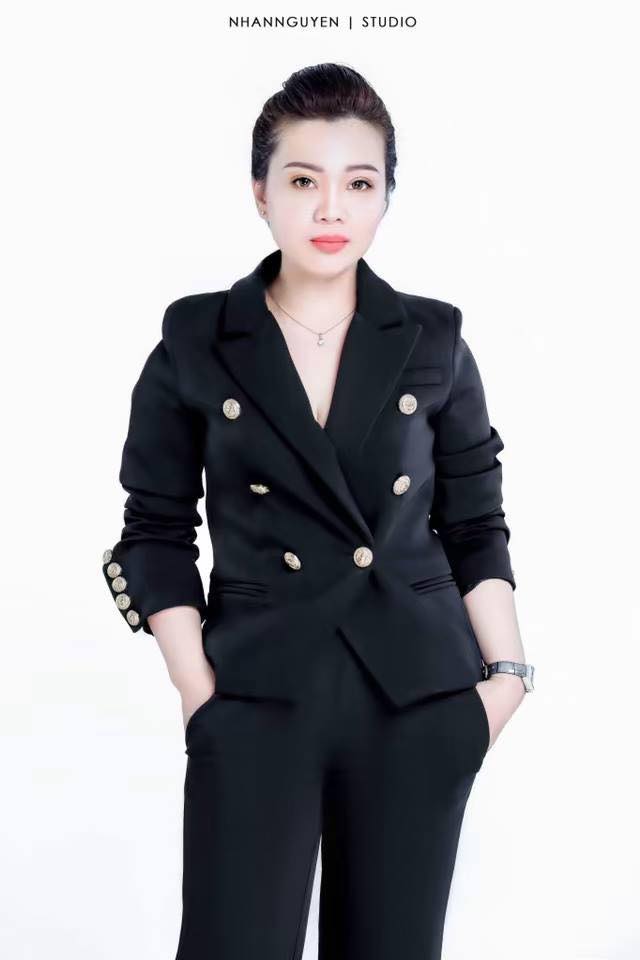 doanh-nhan-nguyen-thuy-baby-white-vanhoadoanhnhan2