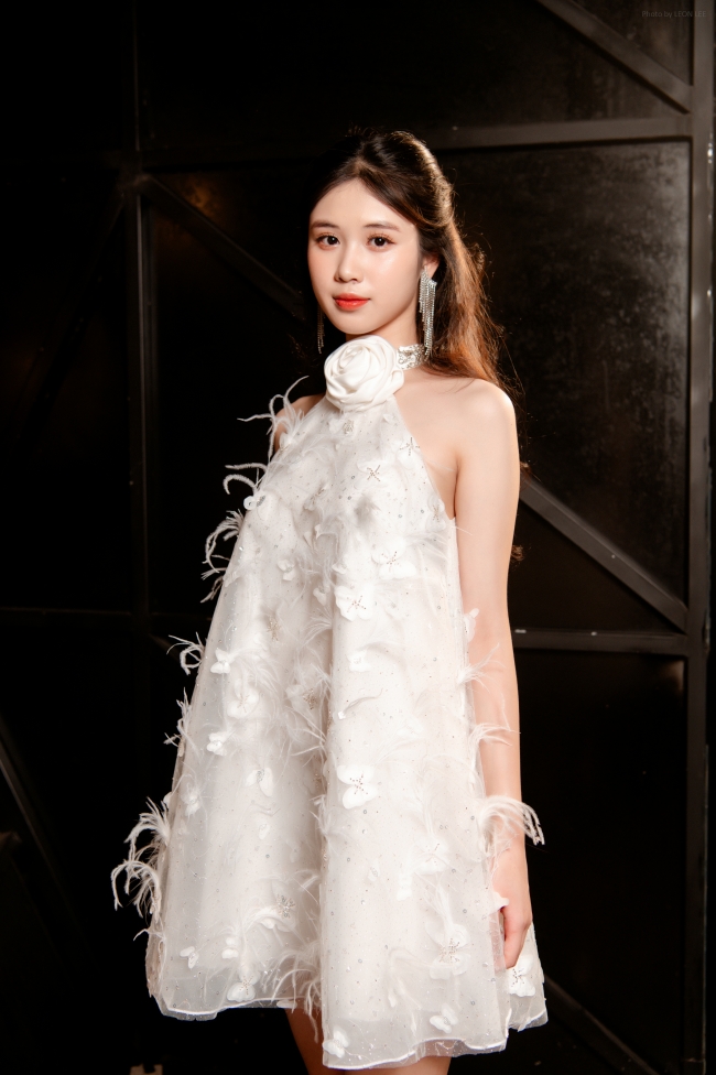 an-tuong-voi-bo-suu-tap-bong-benh-cua-thuong-hieu-giang-kyo-fashion6