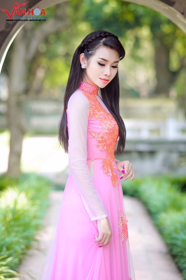 thanh-trang-ao-dai-hong-11