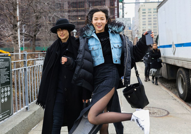 khoanh-khac-new-york-fashion-week-streetstyle