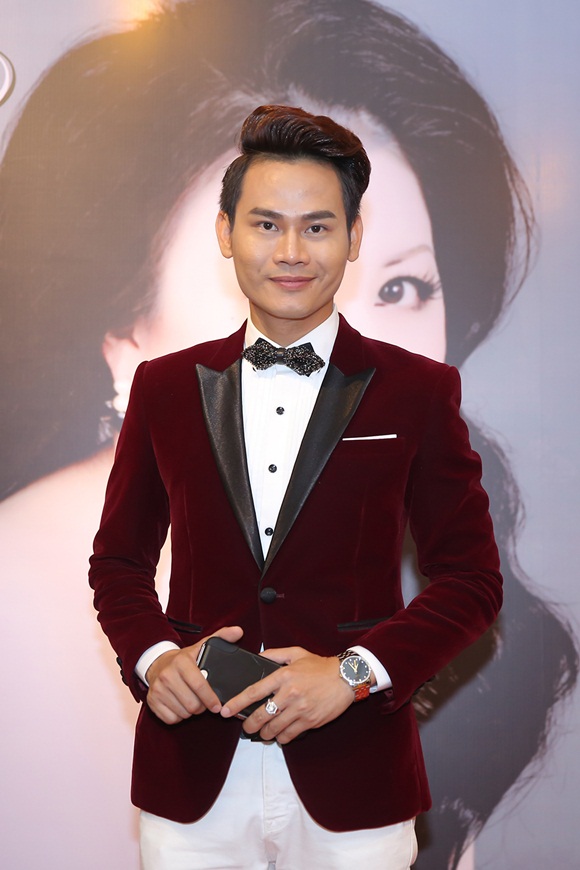 selena-trinh-wshowbiz-12