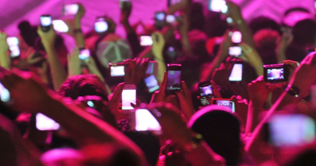 
Những hình ảnh không khó bắt gặp tại các sự kiện lớn
