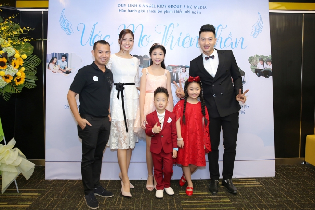 dao dien ta nguyen phuc danh tam huyet thuc hien phim ngan cho hoc tro