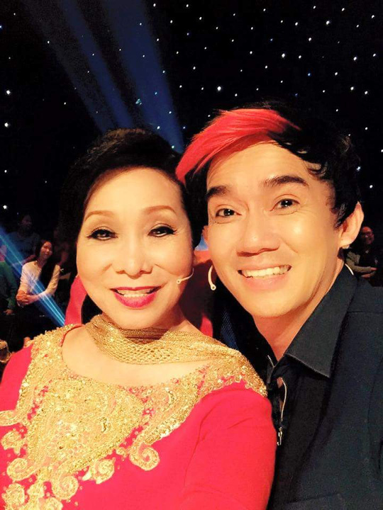 Ca sĩ Minh Thuận và NSND Bạch Tuyết