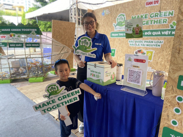 Cuộc thi Tái tạo xanh: 6.200 cây rừng được vun đắp từ những viên pin cũ- Ảnh 11.