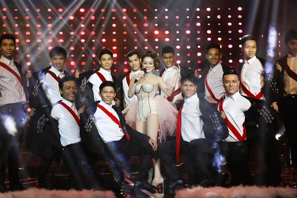 Tuyet dinh tranh tai